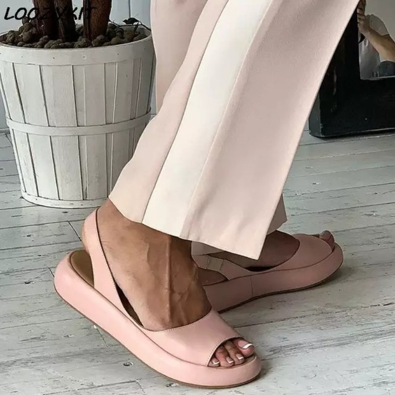 Flat Sandal Slipper Woman Clou - Sneaker Care Set ulasan dan harga