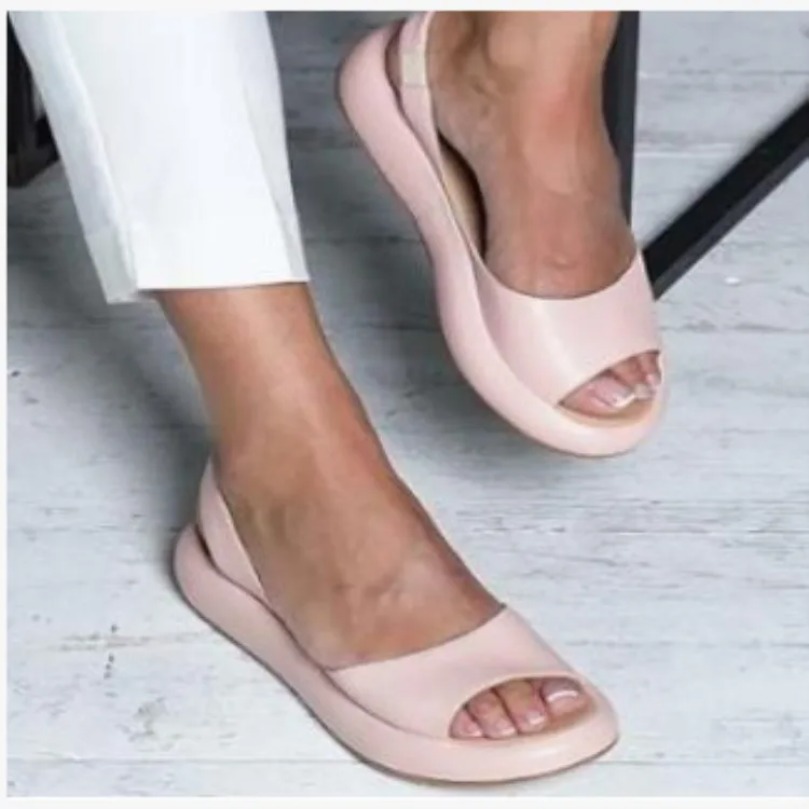 Flat Sandal Slipper Woman Clou - Sneaker Care Set ulasan dan harga